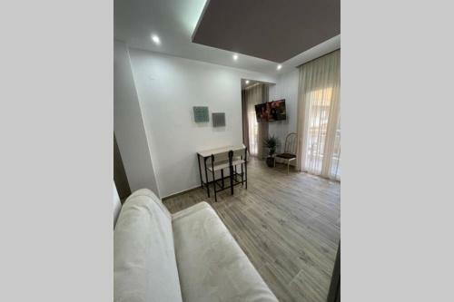 Comfort And Seaview Apartment Nea Paralia