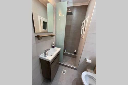 Comfort And Seaview Apartment Nea Paralia