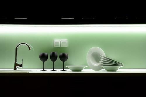 Blackhaus Apartments