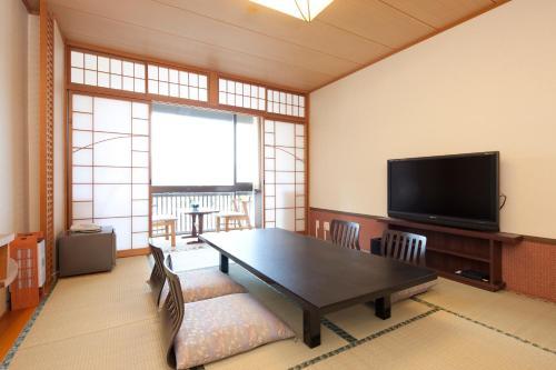 Hotel Kikunoya