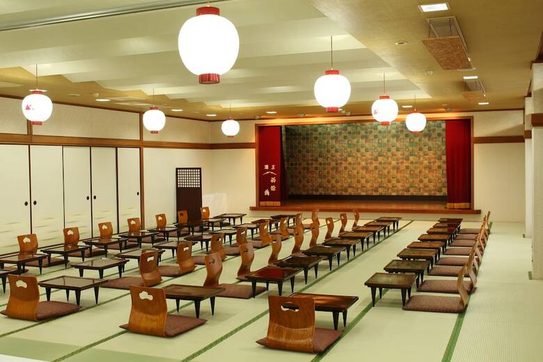 Miyajima Seaside Hotel