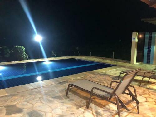 Casa Canastra Maria Costa +ou- 8km Do Gl�ria/ Mg