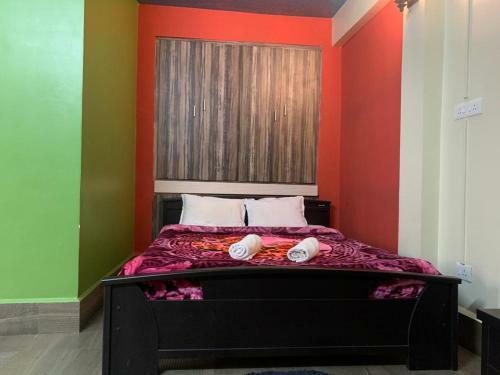 Bed & Breakfast East Wood Guest House