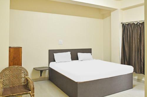 Hotel Capital O 87596 The Nest Inn