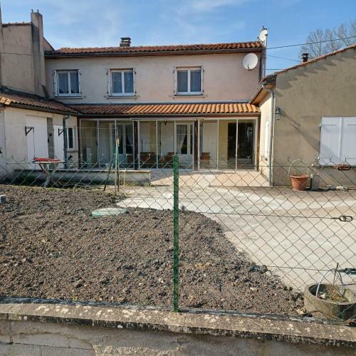 Hostal Chambre D'h�tes Au Milieu Des Vignes