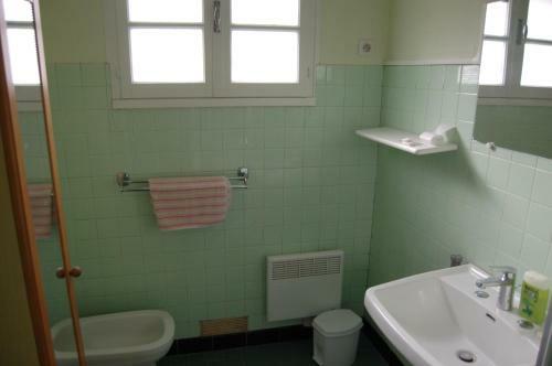 Hostal Chambre D'h�tes Au Milieu Des Vignes