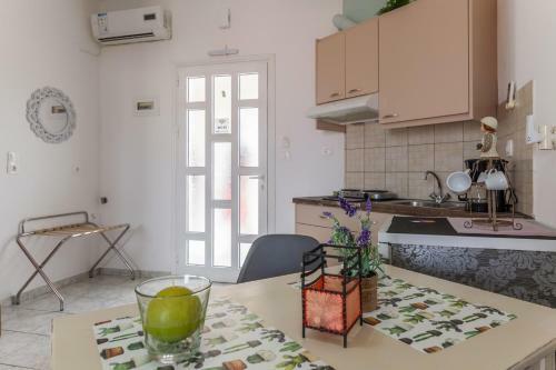 Hostal Guests Apartments In Sissi Creta
