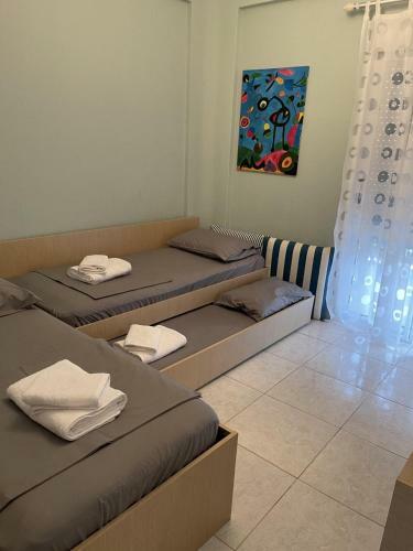 Apartment In Gerakini , 50 Meters Far From Beach