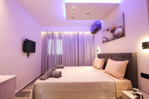 Black Rocks Family, Luxury Seafront Maisonette