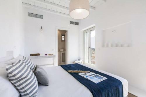 Villa Breathtaking 6 Bed In Platis Gialos