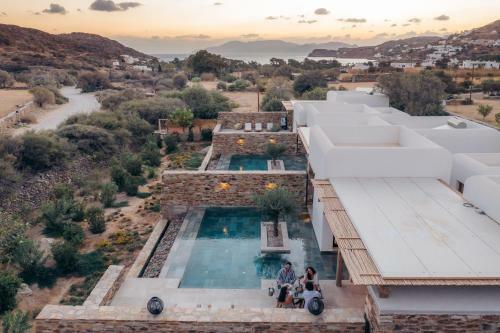 Hide Out Villas