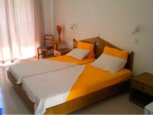 Hostal Room In Studio - Rock Garden Apartment By The Beach