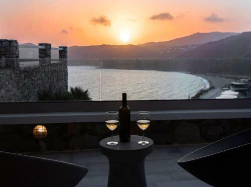 Mykonian House In Elia Beach By Ghh