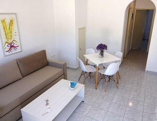 Flora Apartments