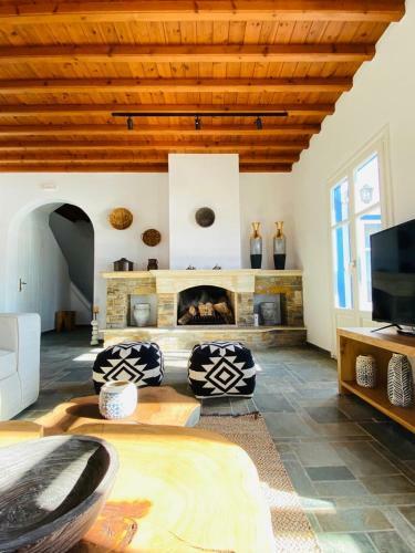 Patron Pool Villa By Mykonos & More