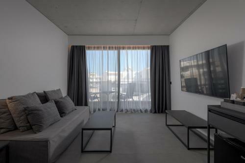 Hotel Essence Suites