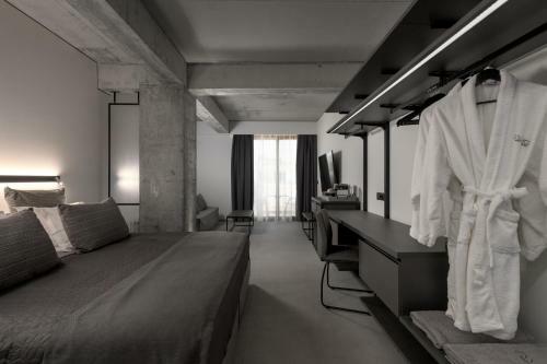 Hotel Essence Suites