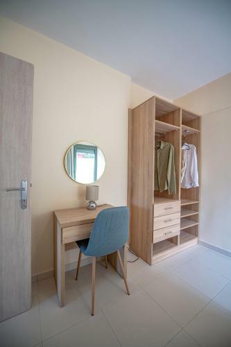 Eden Sunflower - Luxurious Apartment With Sea View