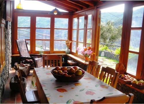 Casa Rural Finca La Maleza