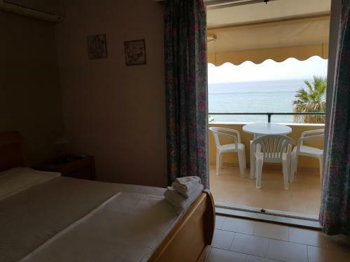 Corfu Glyfada Maisonette 60