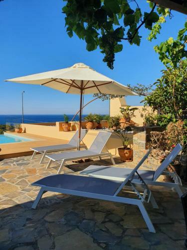 Villa Azure Sea, Istron