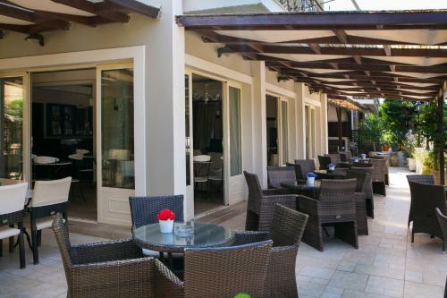 Irilena Hotel