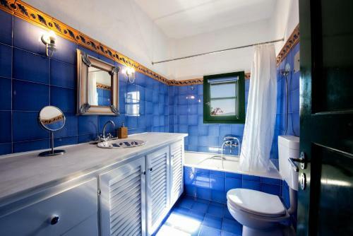 Traditional Villa 5-min Walk To The Beach