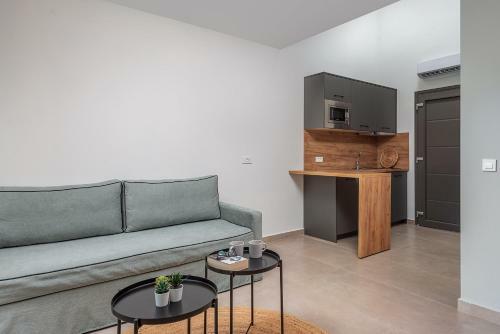 Urania Hotel