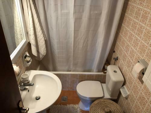 Apartamento Fteroti House