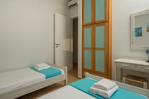 Kiani Seafront Apartments
