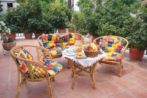 Kalliopi's Home