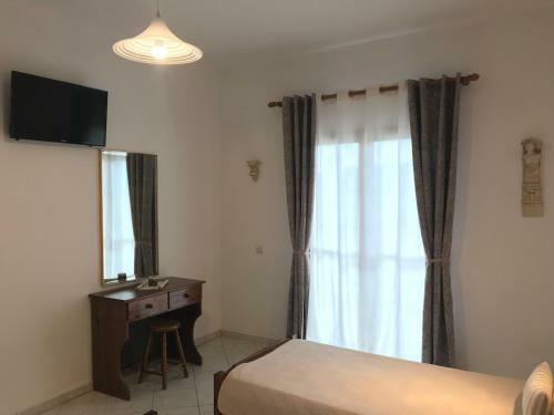 Floros Apartments