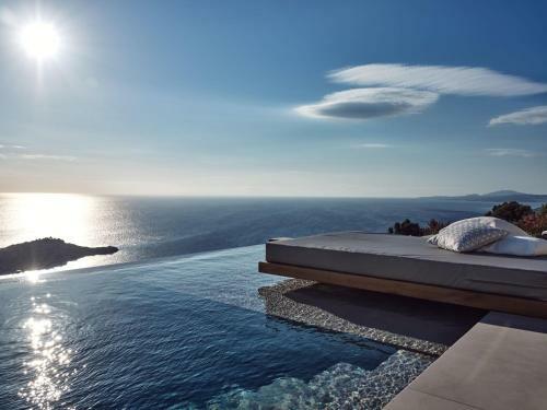 Etheria Luxury Villas & Suites