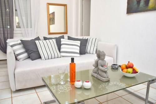 Angel Cottage By Chalikounas Beach