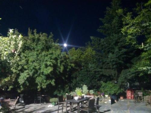 Hostal Dimosthenis Karastamatis Rooms