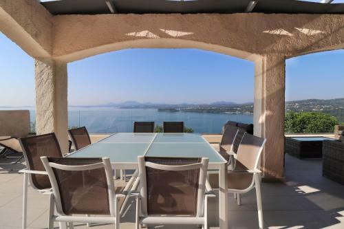 Villa Faiax