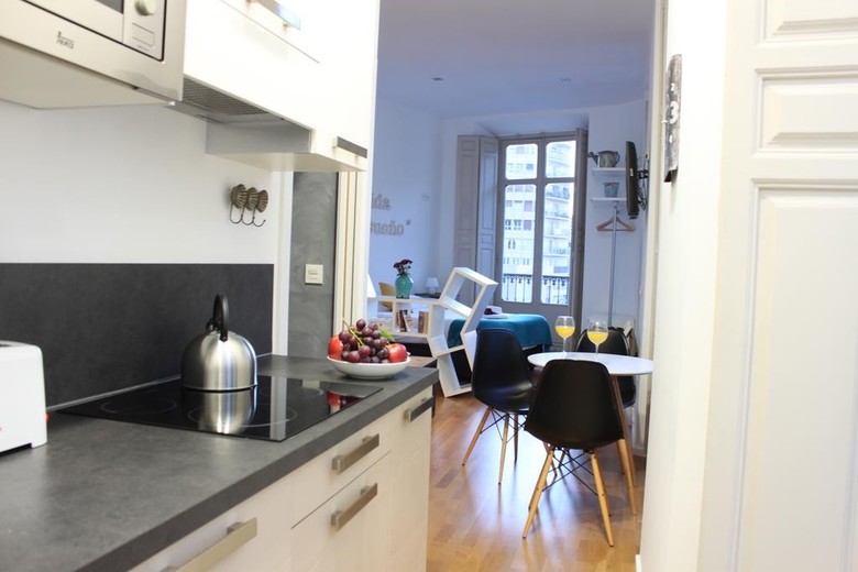 Life Apartments Calder�n