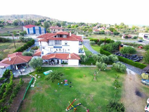 Zephyros Family Apartments 2