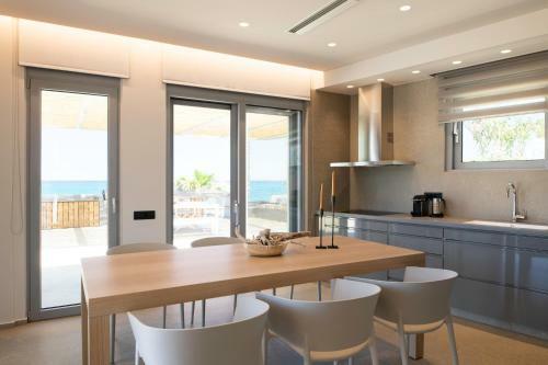 Marion La Lumiere, An Intimate Villa Resort!