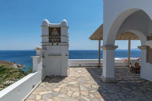 Villa La Chapelle Est In Tinos