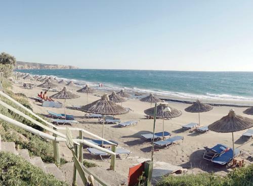 Ammos Kalamaki - For Holidays At The Beach