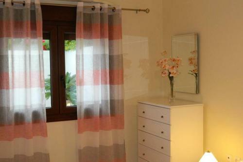 Apartamento Fiore Di Rodi - Private Pool, Jacuzzi And Barbecue