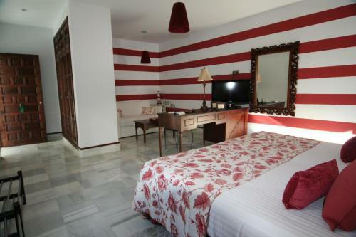 Hostal Palacio San Bartolom�