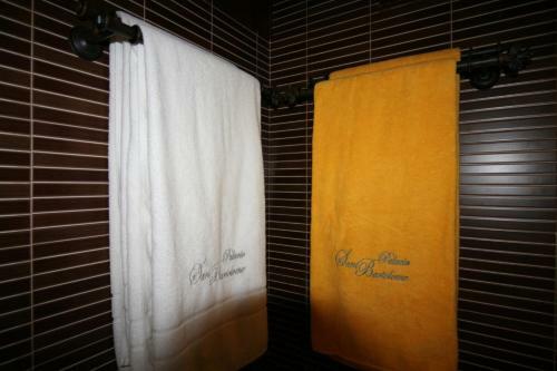 Hostal Palacio San Bartolom�