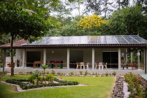 Casa Condom�nio De Luxo Ubatuba Sp