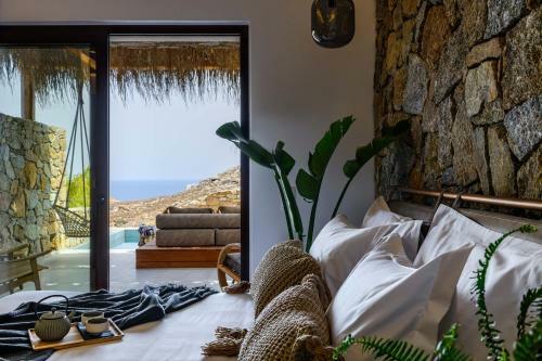 Charisma Hotel And Wellness Suites
