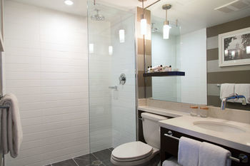 Hotel Sandmanedmonton West