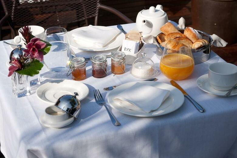 Hotel Do Pla�a Reial G.l.