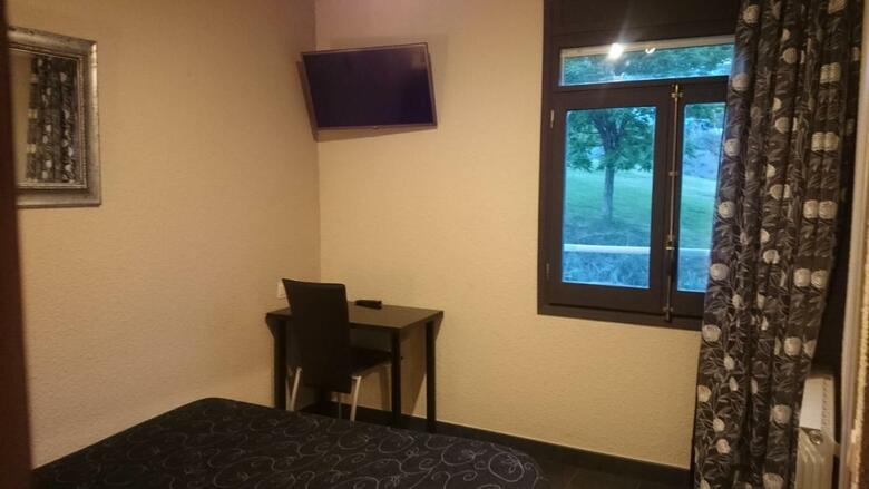 Hostal Fonda Mat�a