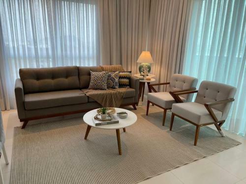 Excelente Apartamento Frente Para O Mar